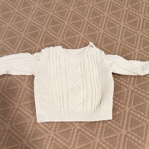 GAP Cream Cable Knit Sweater